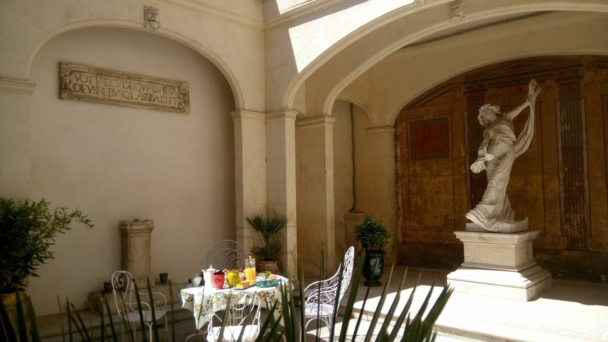 Palais De Luppe, Chambre D'Hotes Arles Dış mekan fotoğraf